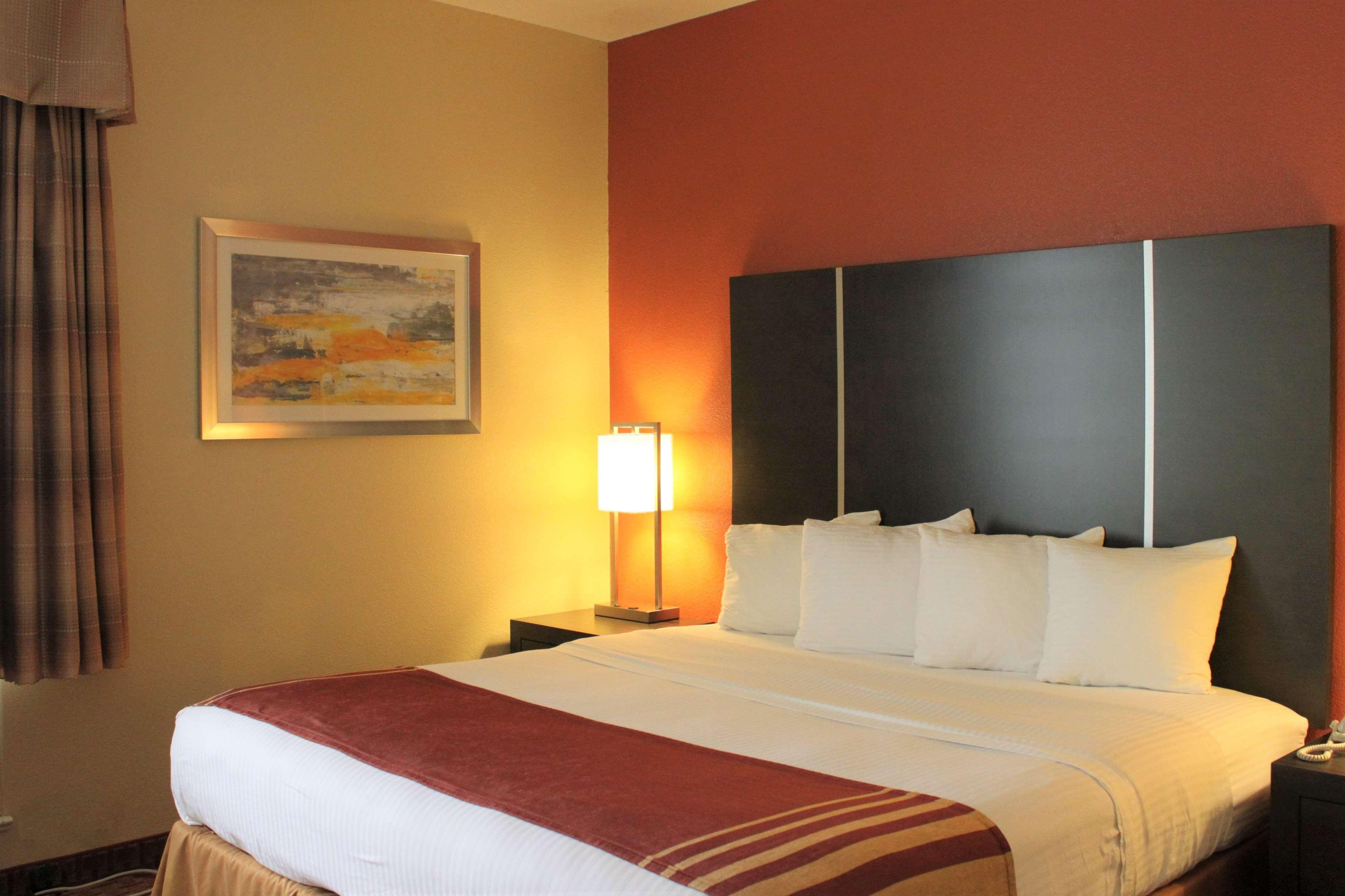 Best Western Plus North Houston Inn & Suites Exteriör bild