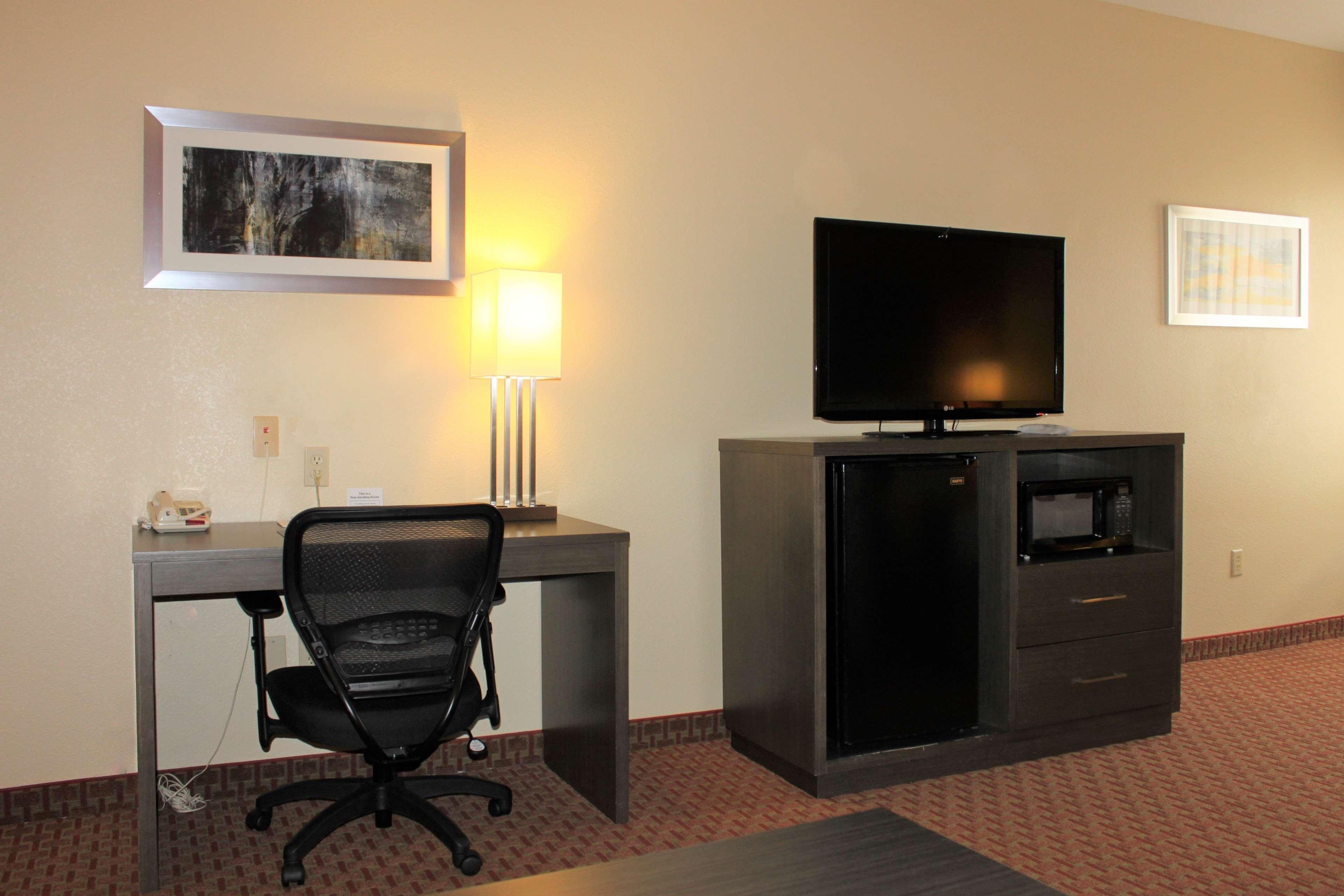 Best Western Plus North Houston Inn & Suites Exteriör bild