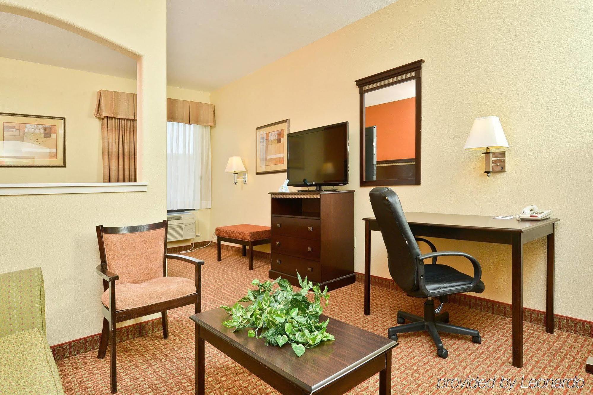 Best Western Plus North Houston Inn & Suites Exteriör bild